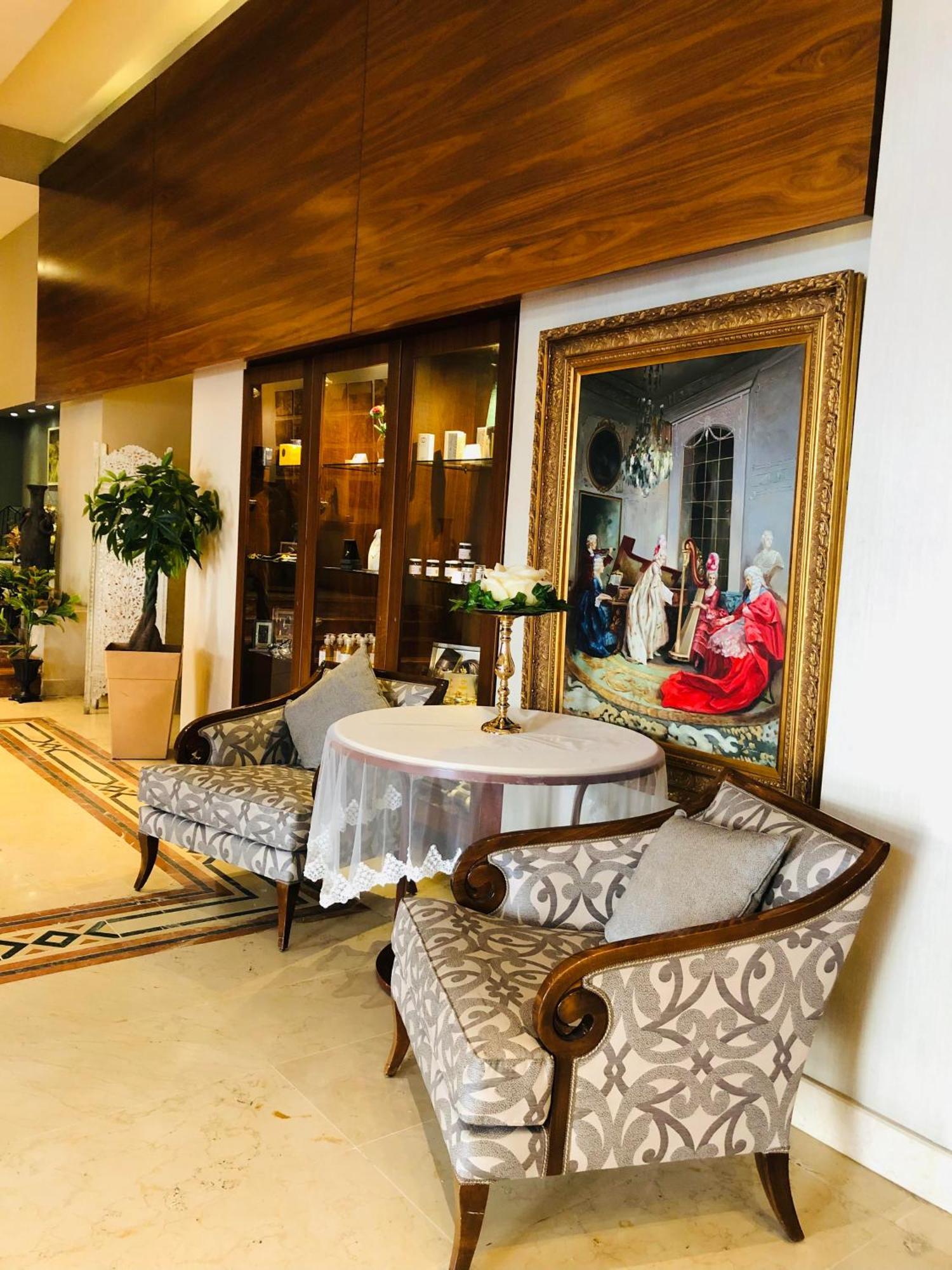 Grand Kadri Hotel - History Marked By Cristal Lebanon Zahlé Exterior foto
